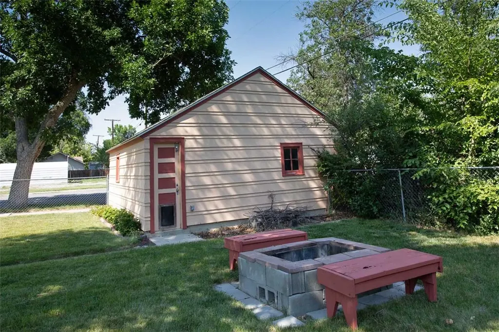 519 3rd Avenue Laurel MT 59044