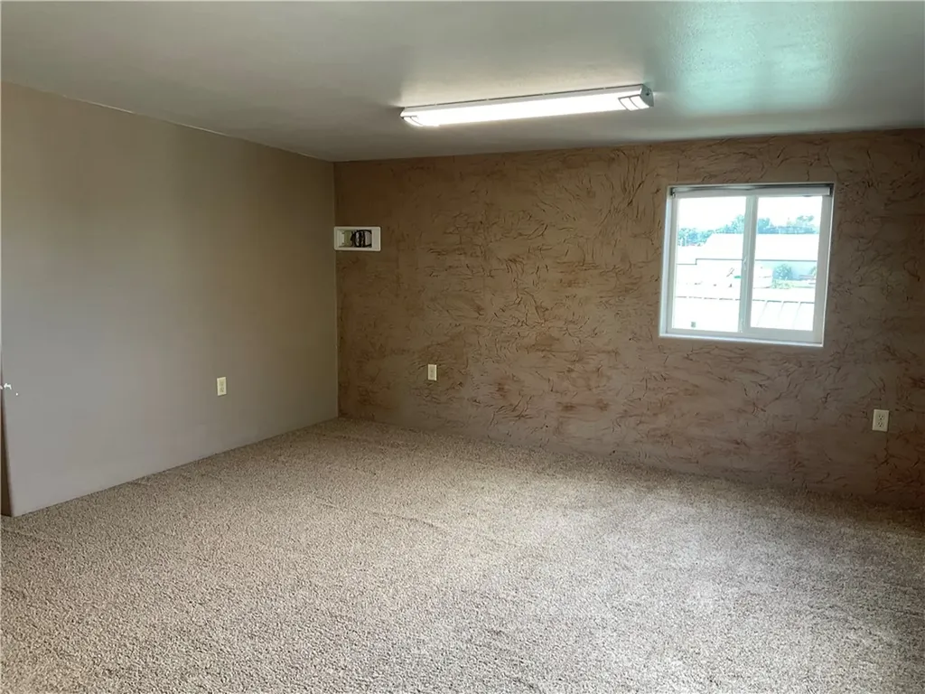 643 Leavitt Avenue Jordan MT 59337