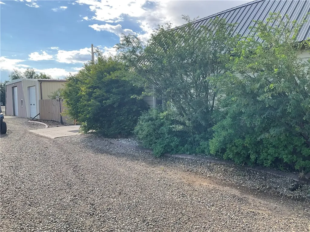 643 Leavitt Avenue Jordan MT 59337