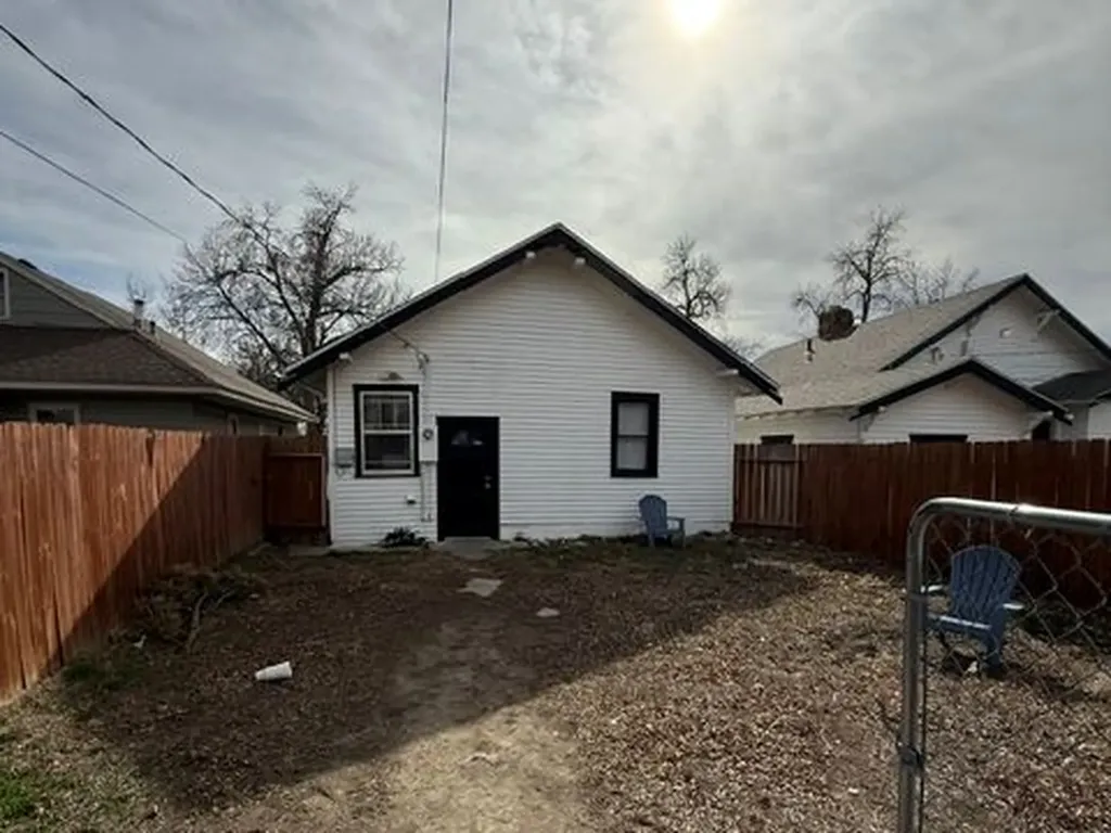 409 E 5th Street Laurel MT 59044