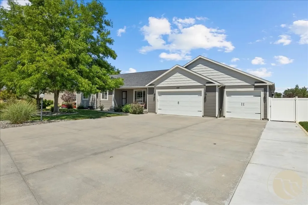 823 Siesta Avenue Billings MT 59105