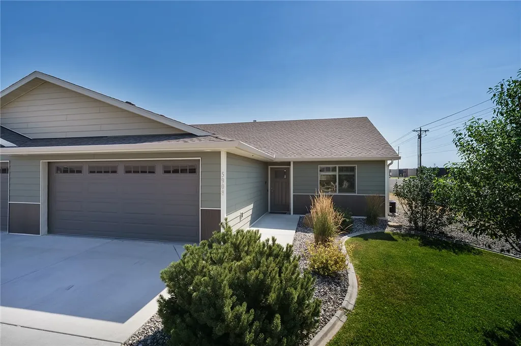 5908 Foxtail W Billings MT 59106