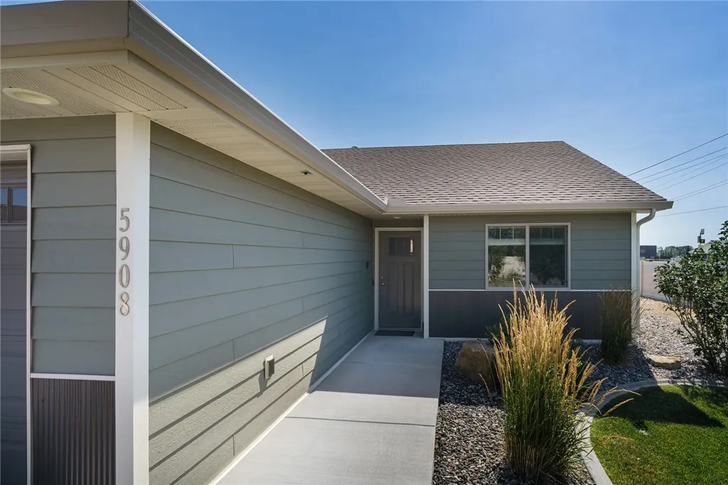 5908 Foxtail W Billings MT 59106