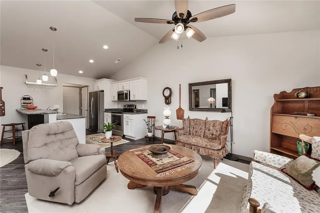 5908 Foxtail W Billings MT 59106