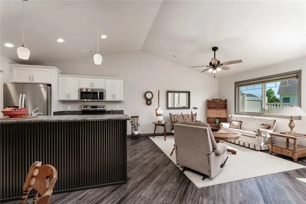 5908 Foxtail W Billings MT 59106