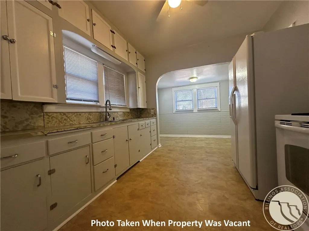407 E 5th Street Laurel MT 59044