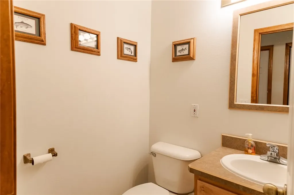 762 Carl Lind Drive Fort Smith MT 59035