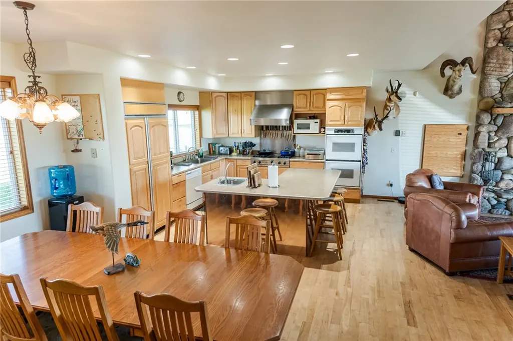 762 Carl Lind Drive Fort Smith MT 59035