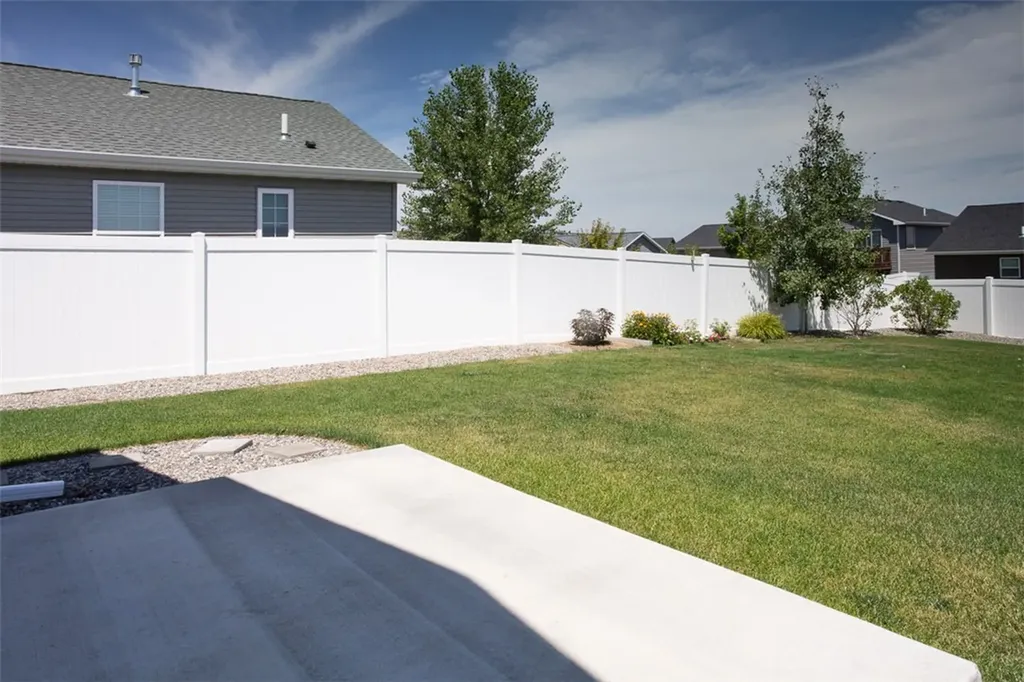 2217 Sierra Vista Circle Billings MT 59105