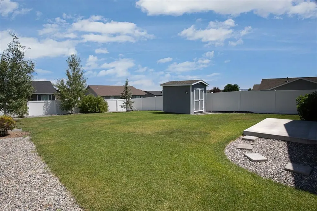 2217 Sierra Vista Circle Billings MT 59105