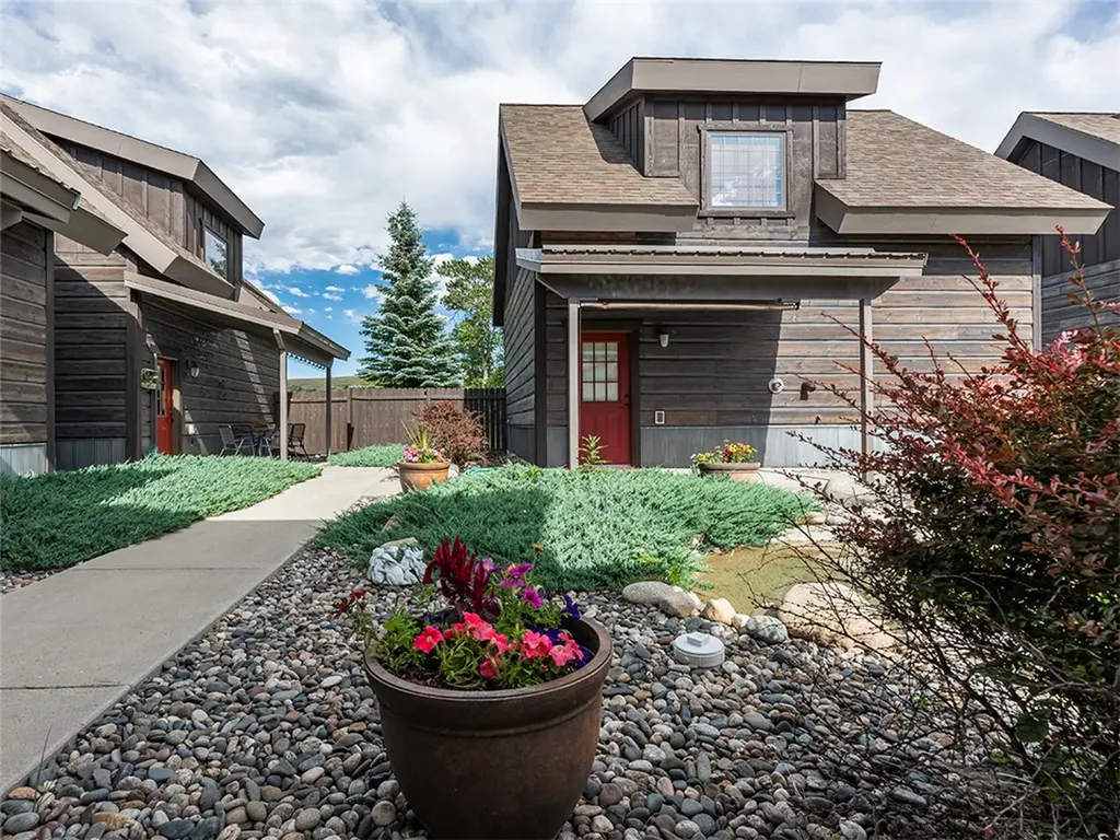 215 2nd Street East Red Lodge MT 59068