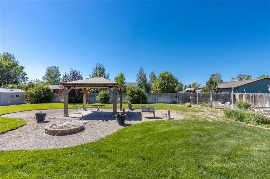 7140 Silversprings Circle Billings MT 59106