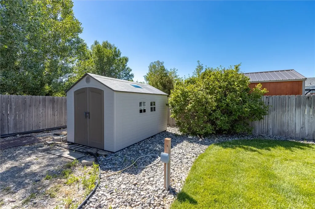 7140 Silversprings Circle Billings MT 59106