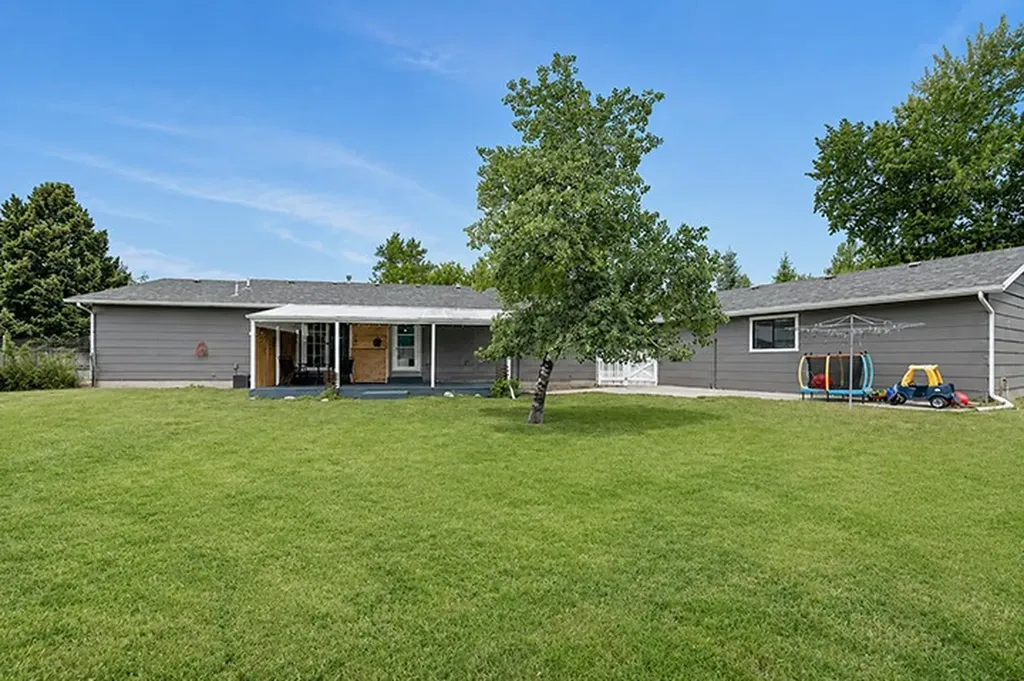 1 Alison Drive Absarokee MT 59001