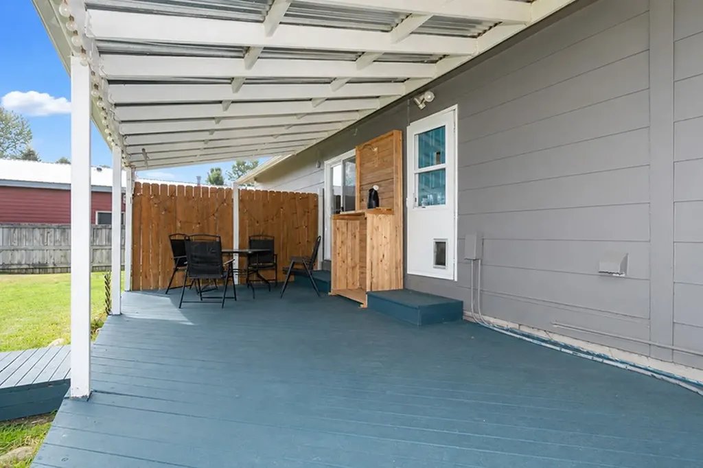 1 Alison Drive Absarokee MT 59001