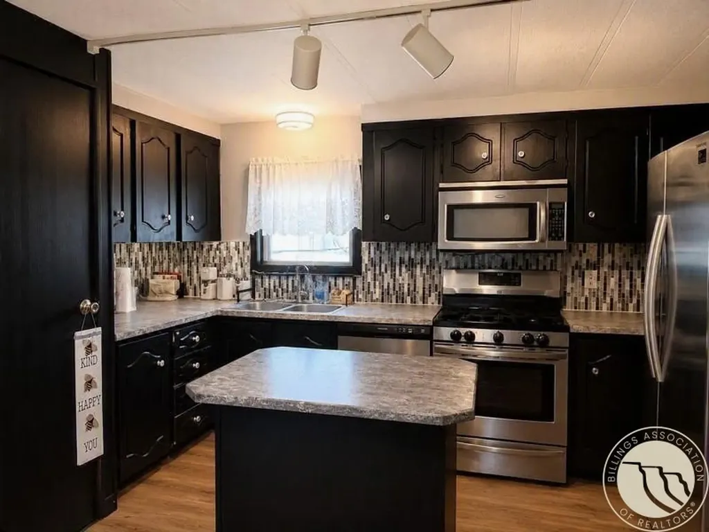 17 Walnut Grove Drive Billings MT 59102