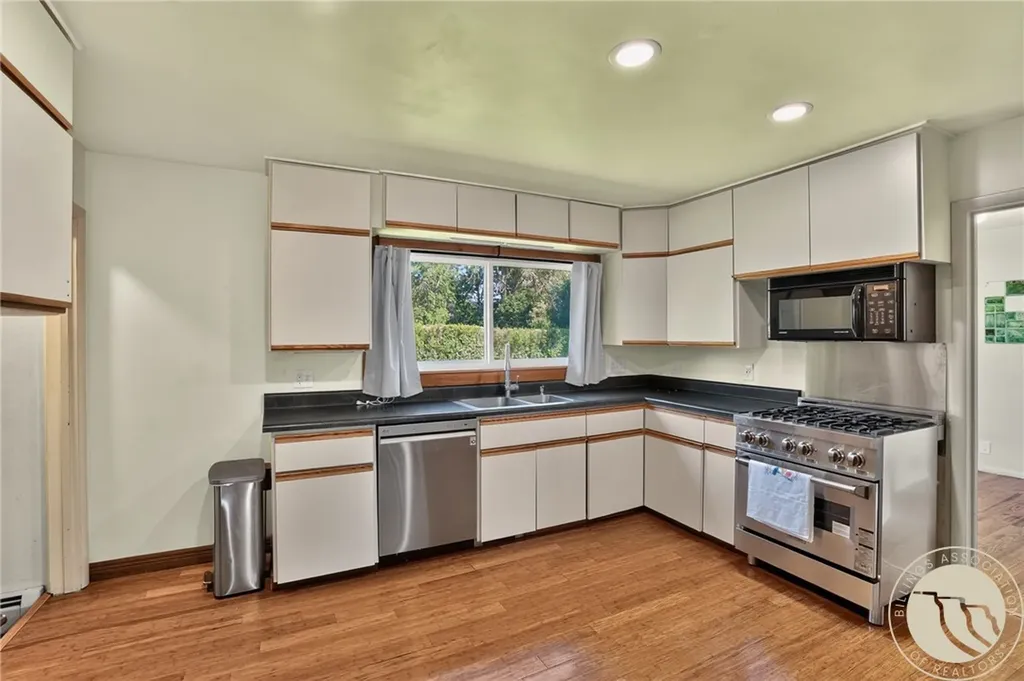 2413 Elizabeth Street Billings MT 59102