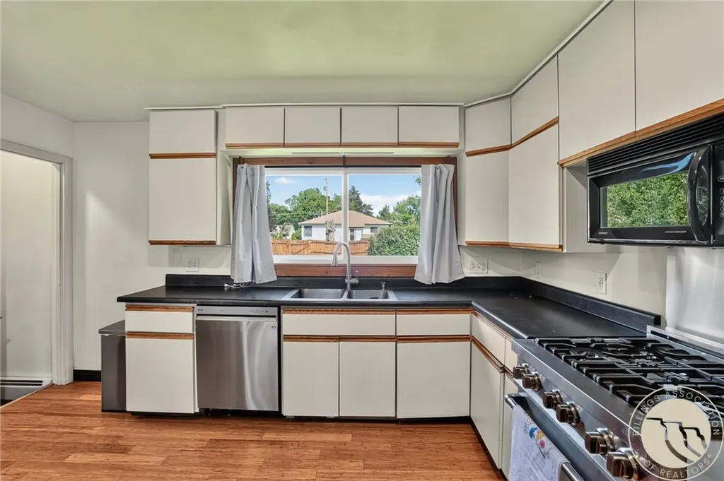 2413 Elizabeth Street Billings MT 59102