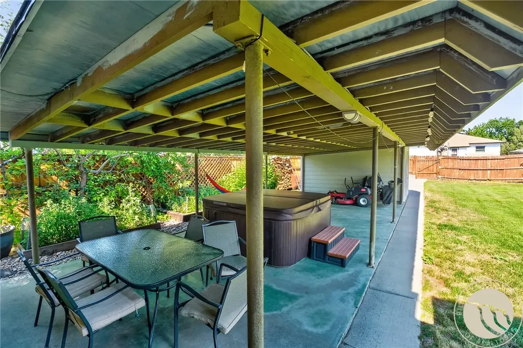 2413 Elizabeth Street Billings MT 59102