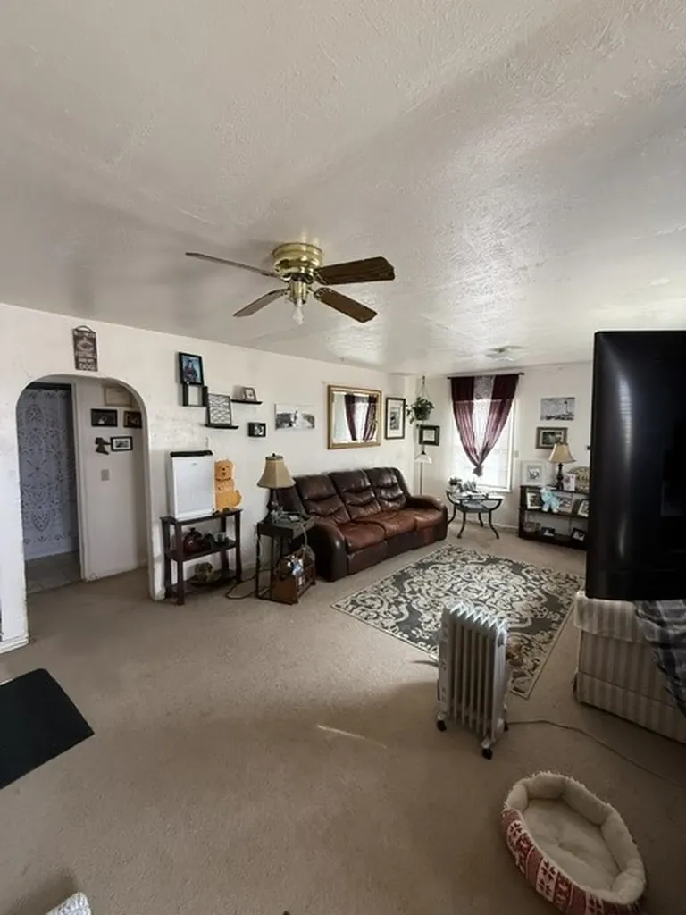 605 Washington Avenue Laurel MT 59044