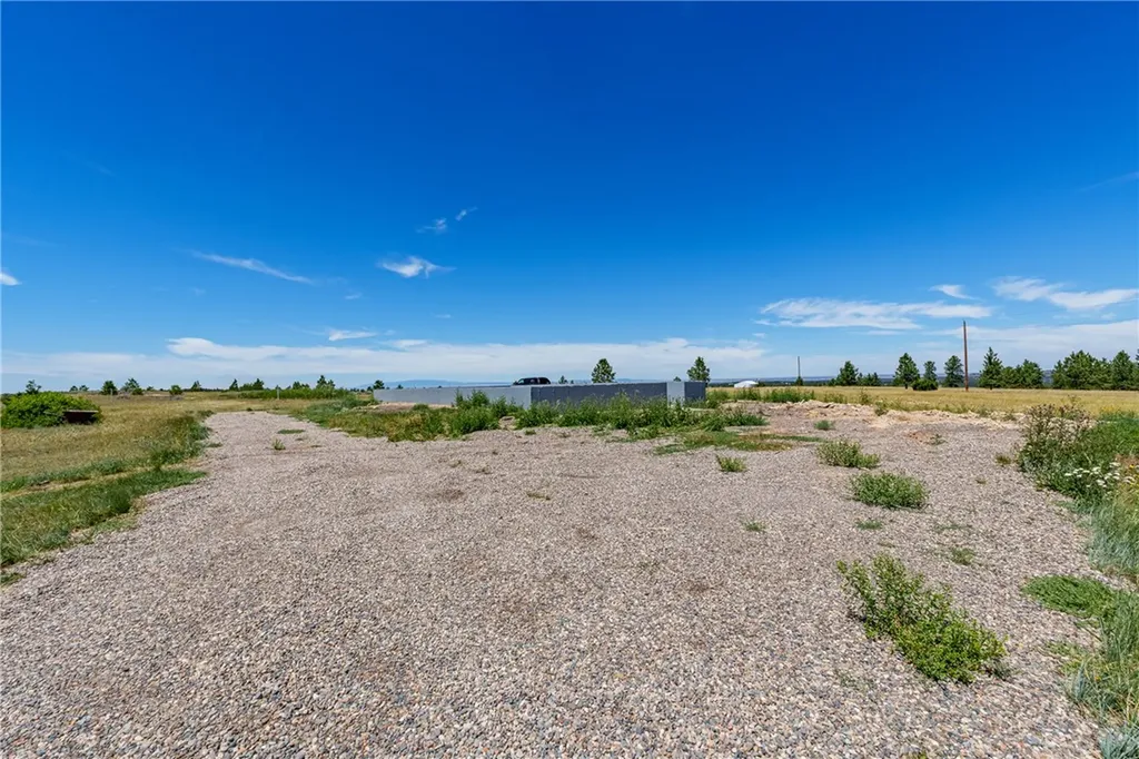 16 Grassland Way Roundup MT 59072