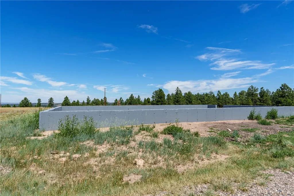 16 Grassland Way Roundup MT 59072