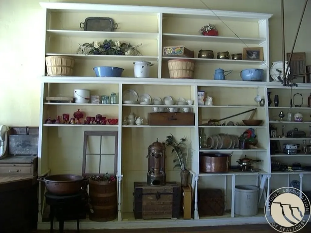 23 Main Street Lavina MT 59046