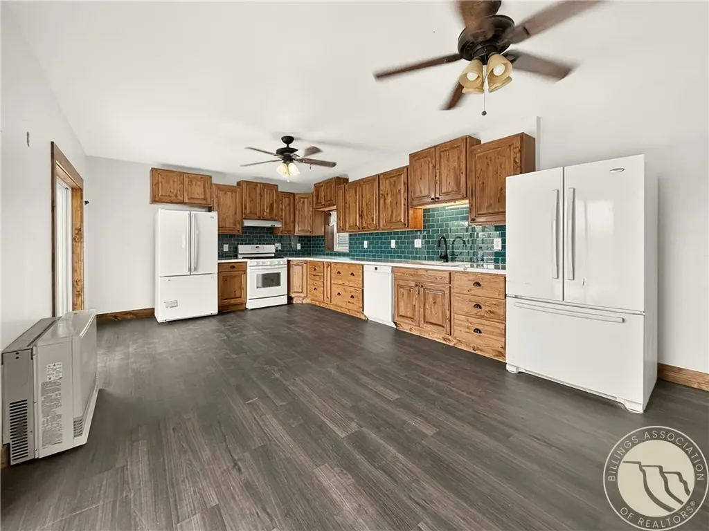 105 W Yellowstone Avenue Big Timber MT 59011