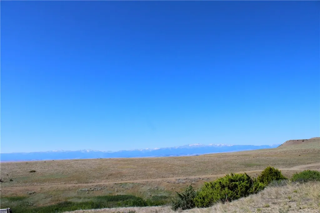 Tbd Trails End Road Columbus MT 59019