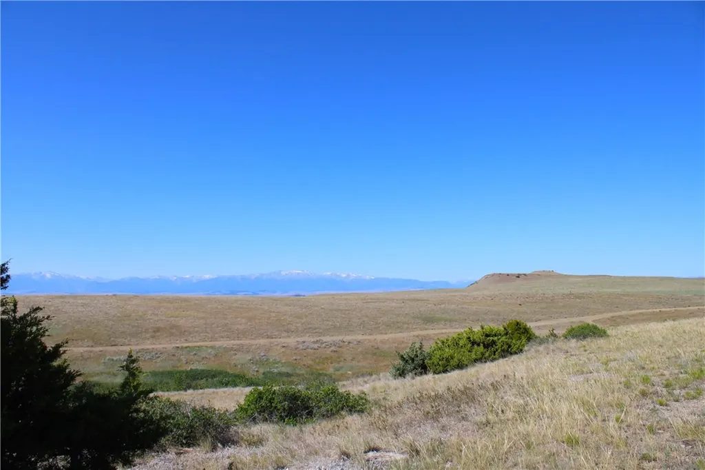 Tbd Trails End Road Columbus MT 59019