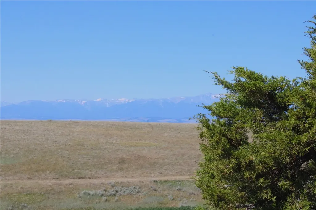 Tbd Trails End Road Columbus MT 59019