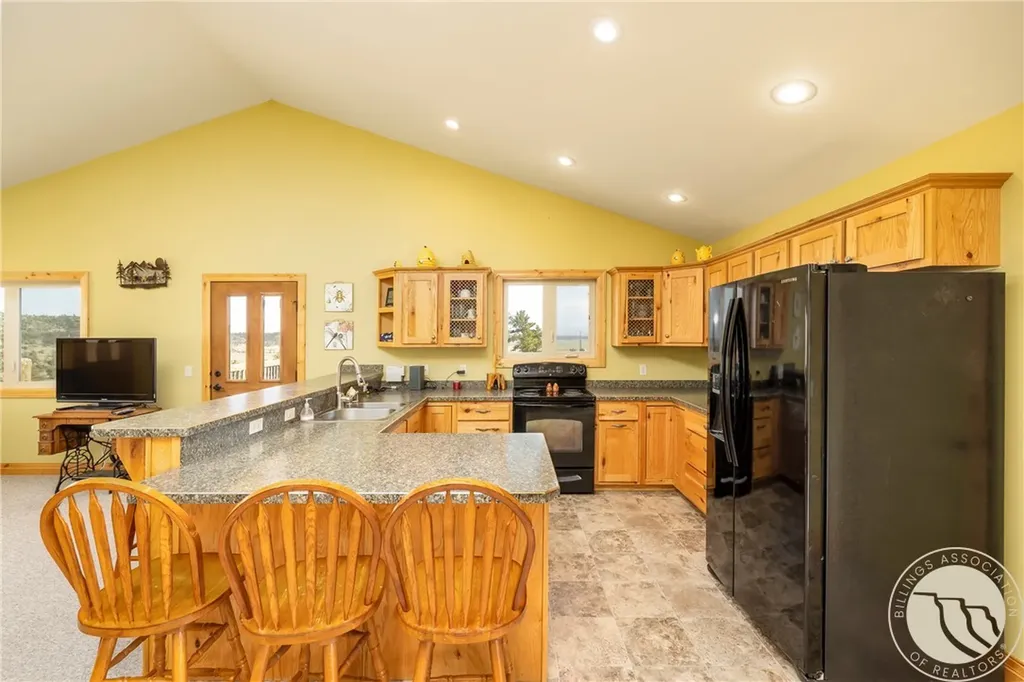 300 Stephens Hill Road Reed Point MT 59069
