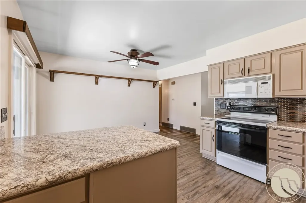 926 5th Avenue Laurel MT 59044