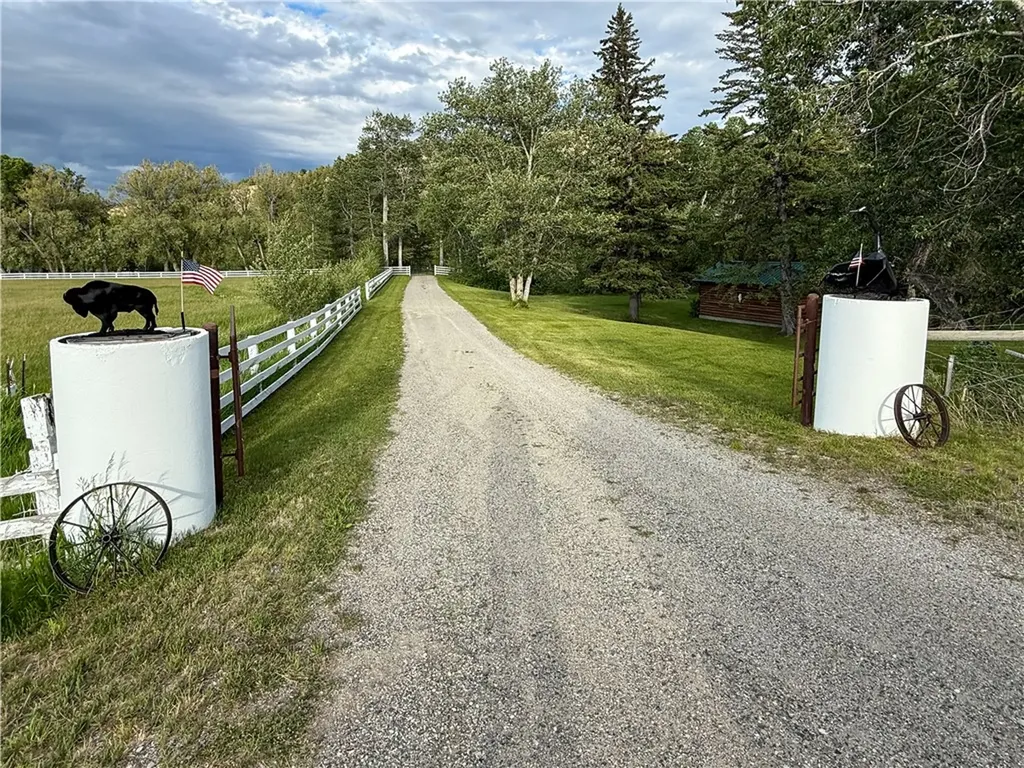 Tbd Main Boulder Road Big Timber MT 59011