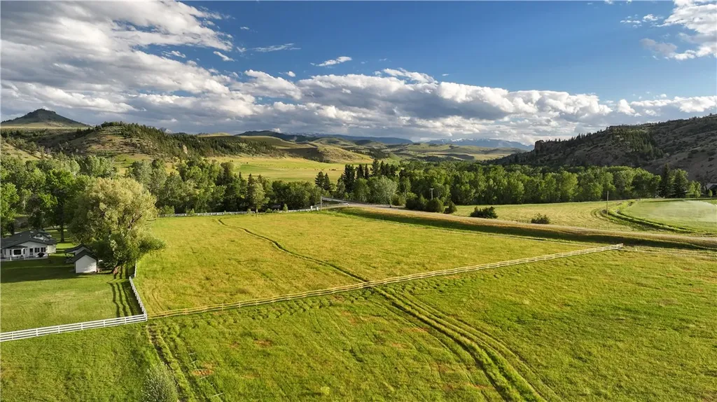 Tbd Main Boulder Road Big Timber MT 59011