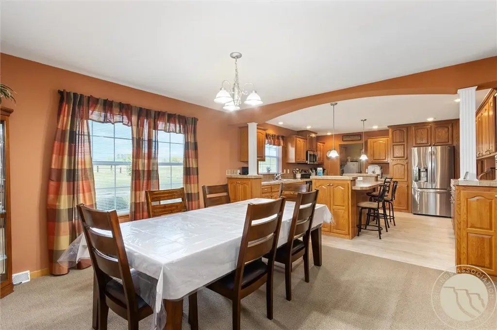 10088 Us Highway 212 Joliet MT 59041