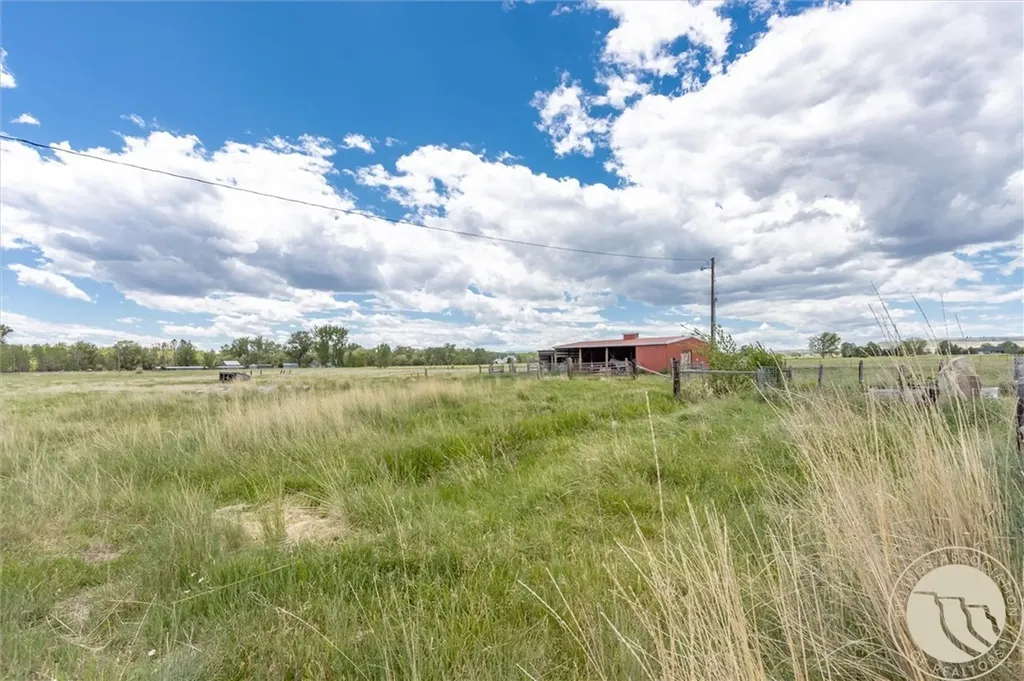 10088 Us Highway 212 Joliet MT 59041