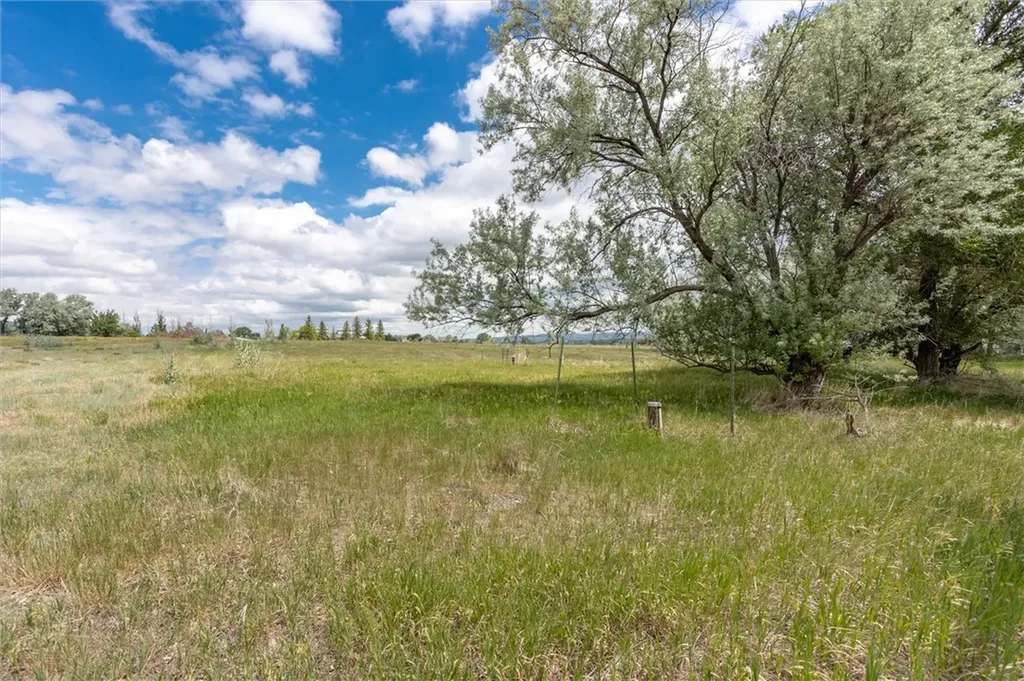 12 Gebo Road Fromberg MT 59029