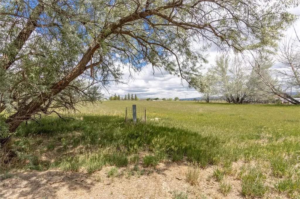 12 Gebo Road Fromberg MT 59029