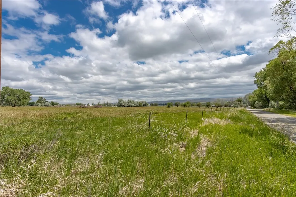 12 Gebo Road Fromberg MT 59029