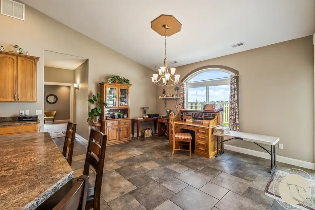 50 Autumn Road Park City MT 59063