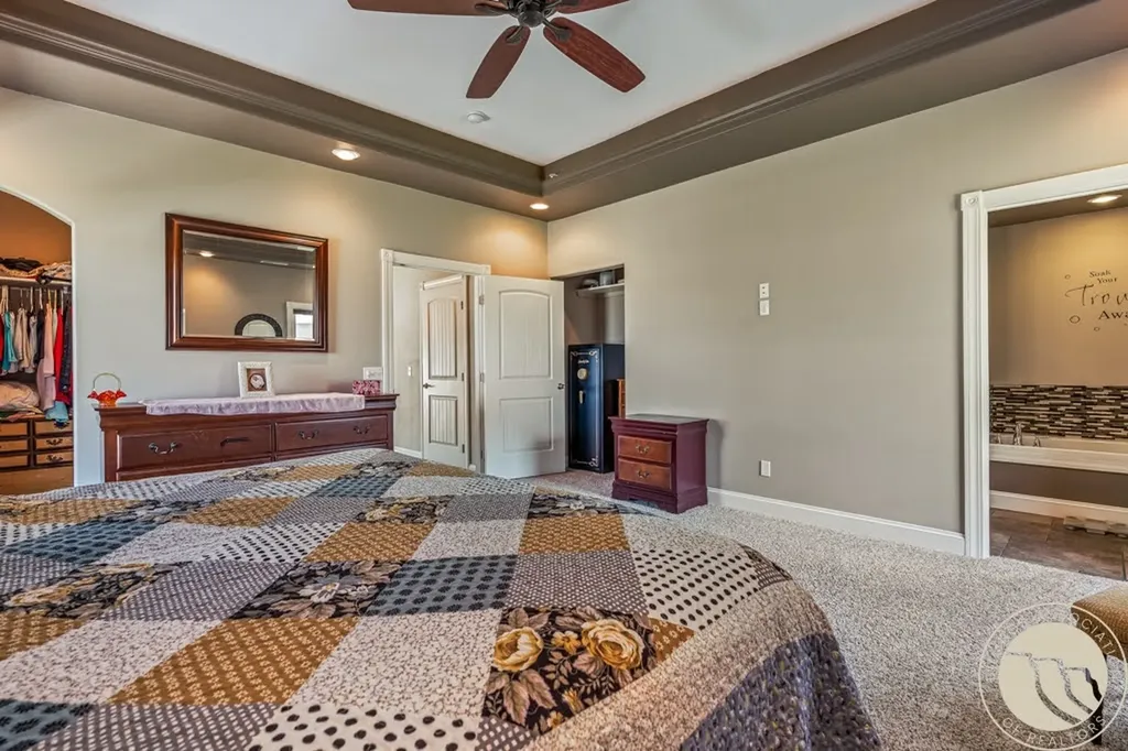 50 Autumn Road Park City MT 59063