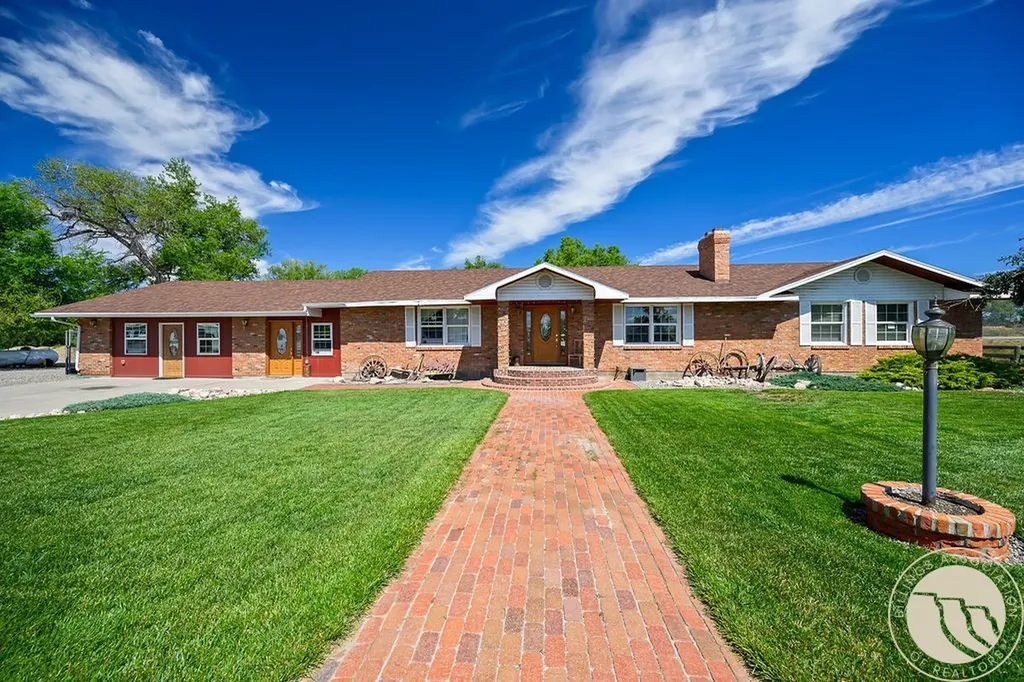 1650 Nahmis Avenue Huntley MT 59037