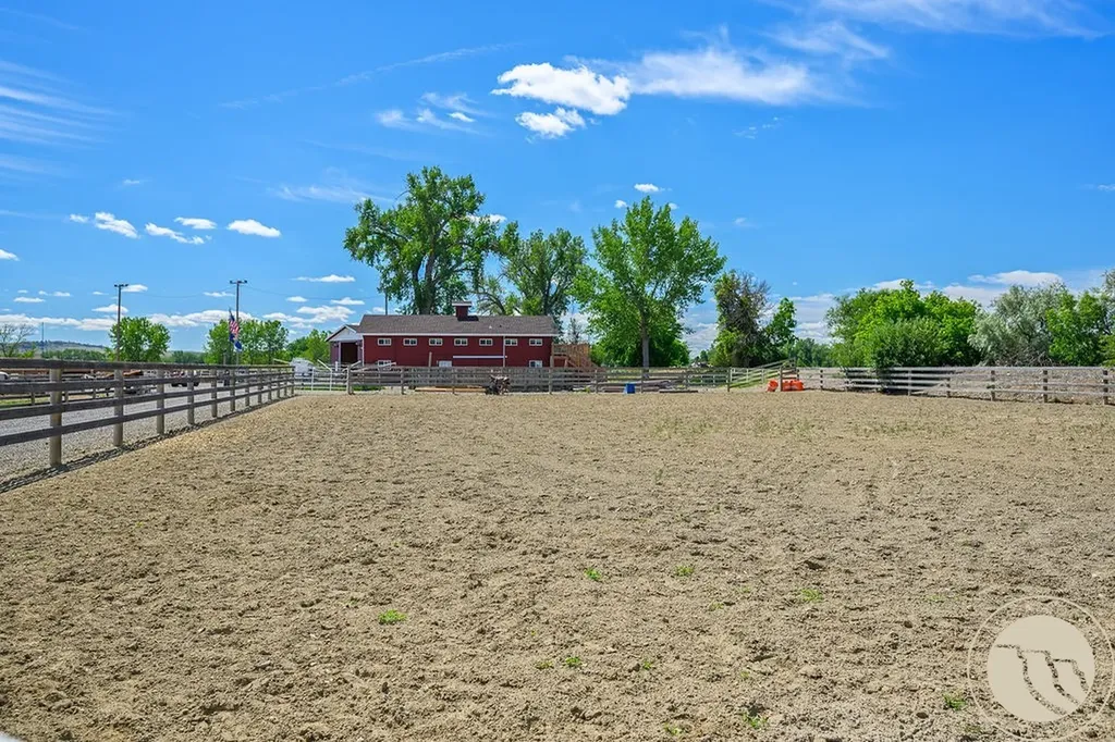 1650 Nahmis Avenue Huntley MT 59037