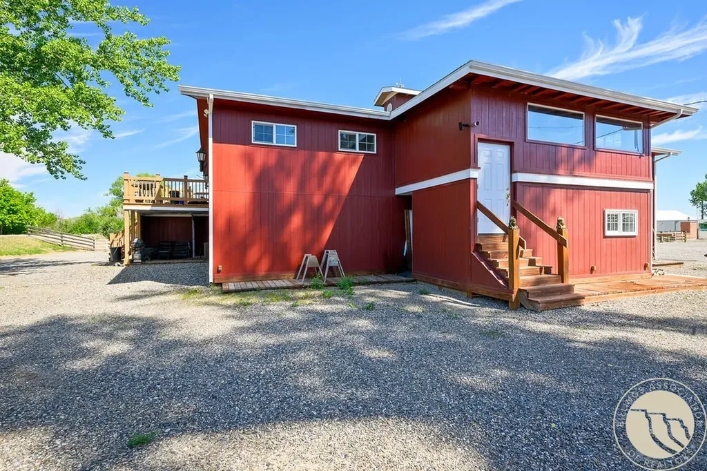 1650 Nahmis Avenue Huntley MT 59037