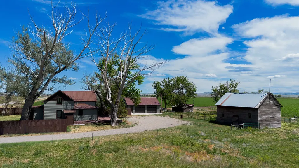 6108 Kirby Road Shepherd MT 59079