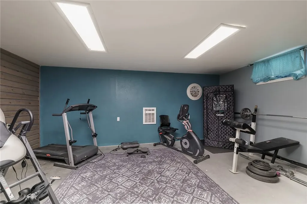 331 & 333 N. Quarry Street Columbus MT 59019