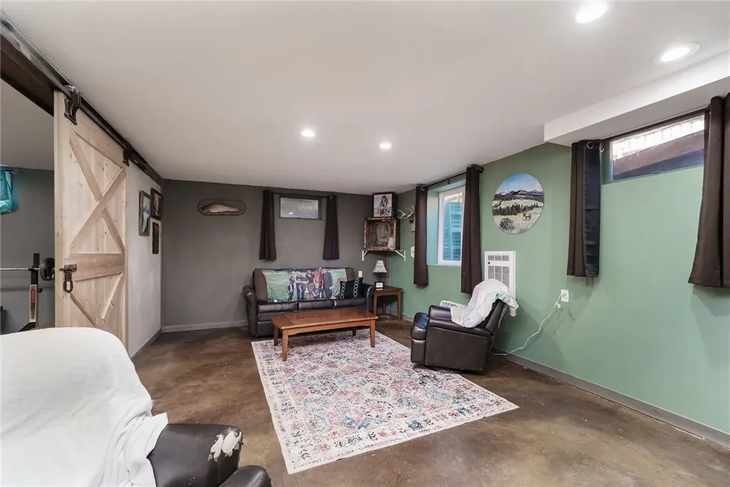 331 & 333 N. Quarry Street Columbus MT 59019