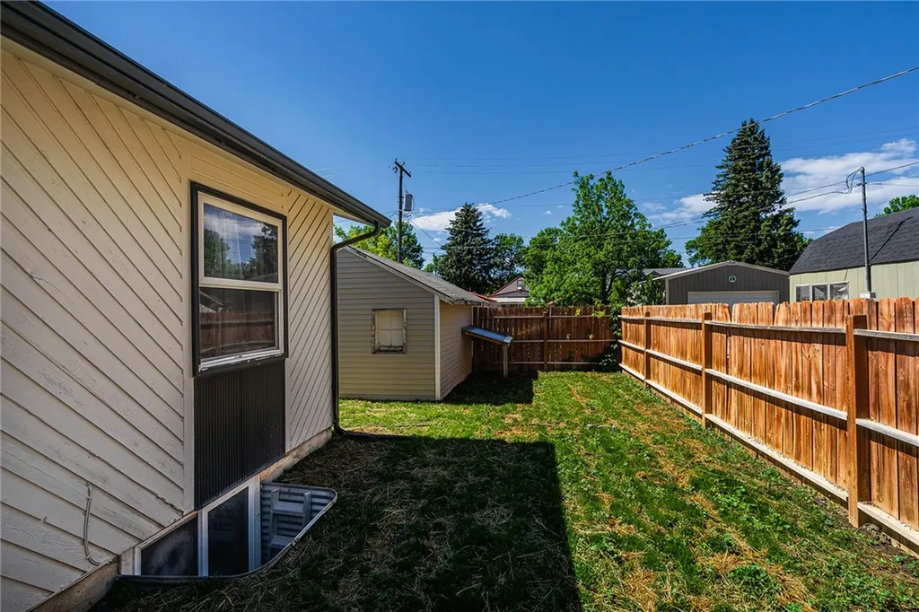 331 & 333 N. Quarry Street Columbus MT 59019