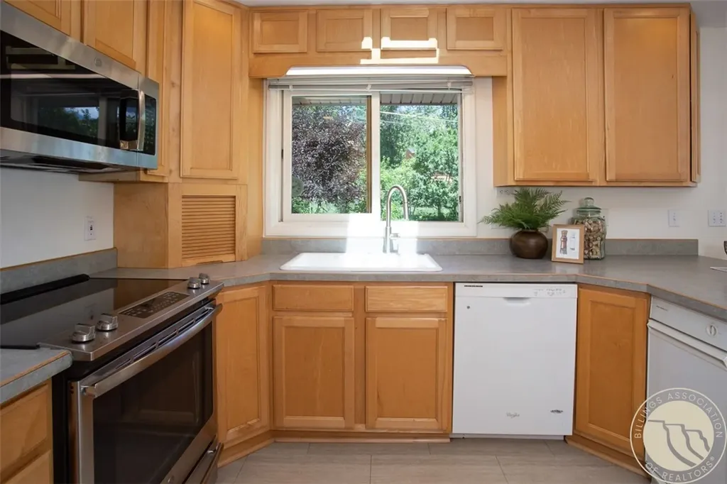 2031 Green Terrace Drive Billings MT 59102